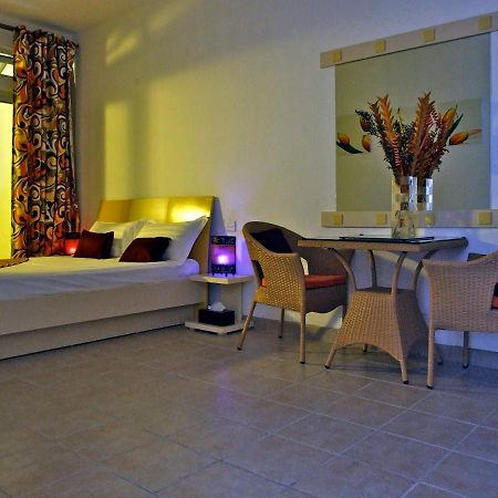 West Coast View Studios & Appartment Flic en Flac Экстерьер фото