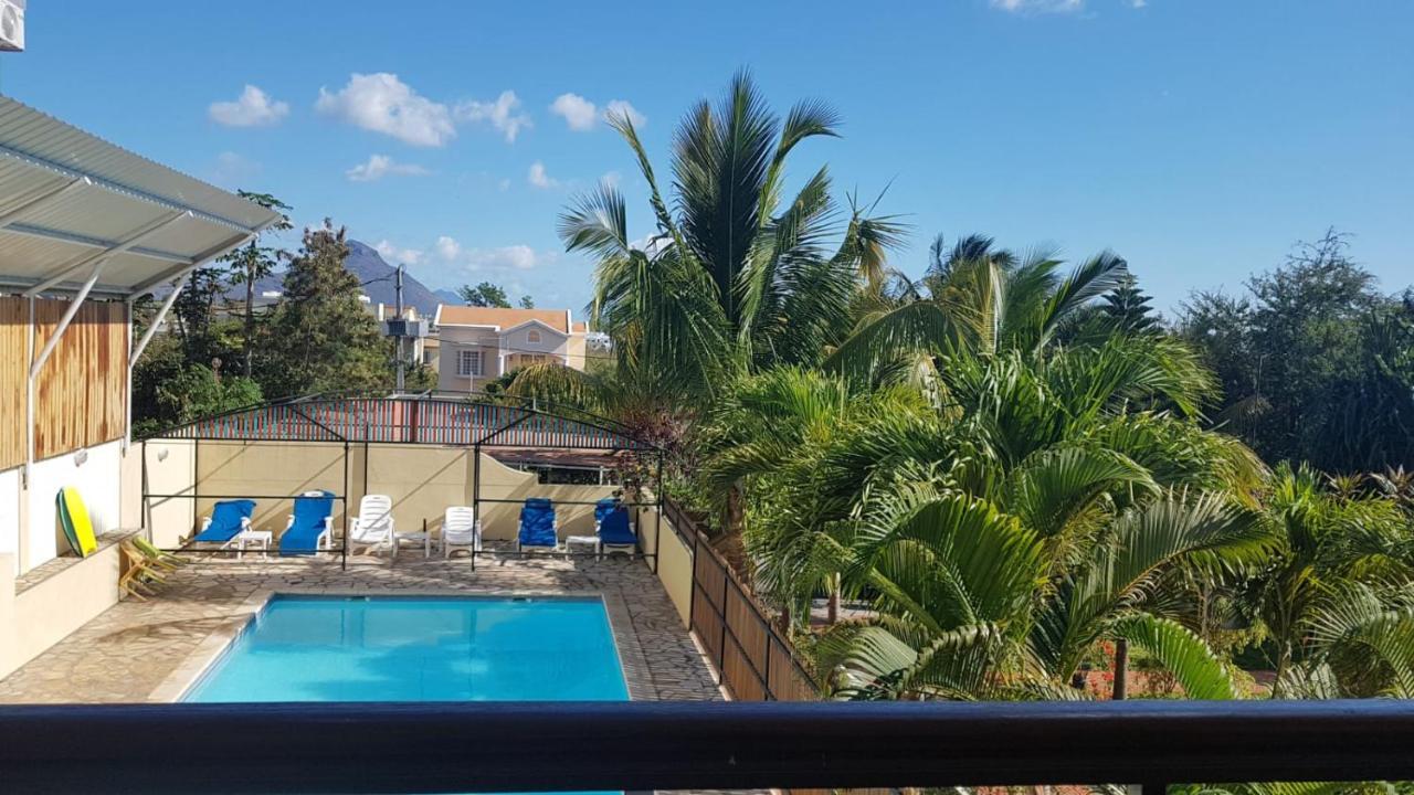 West Coast View Studios & Appartment Flic en Flac Экстерьер фото